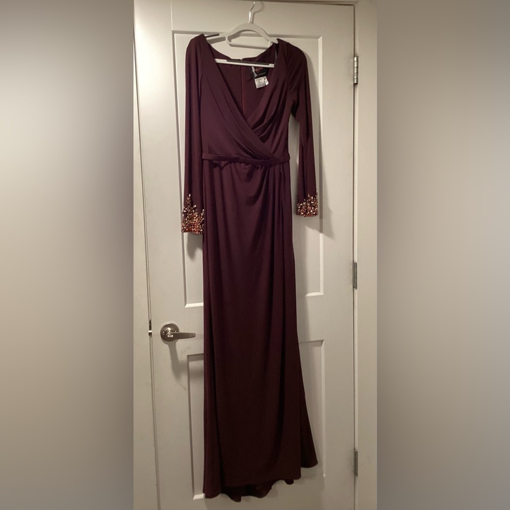 Mac Duggal‎ Long Sleeve Beaded Cuff Gown Purple Wrap Dress 2 NEW